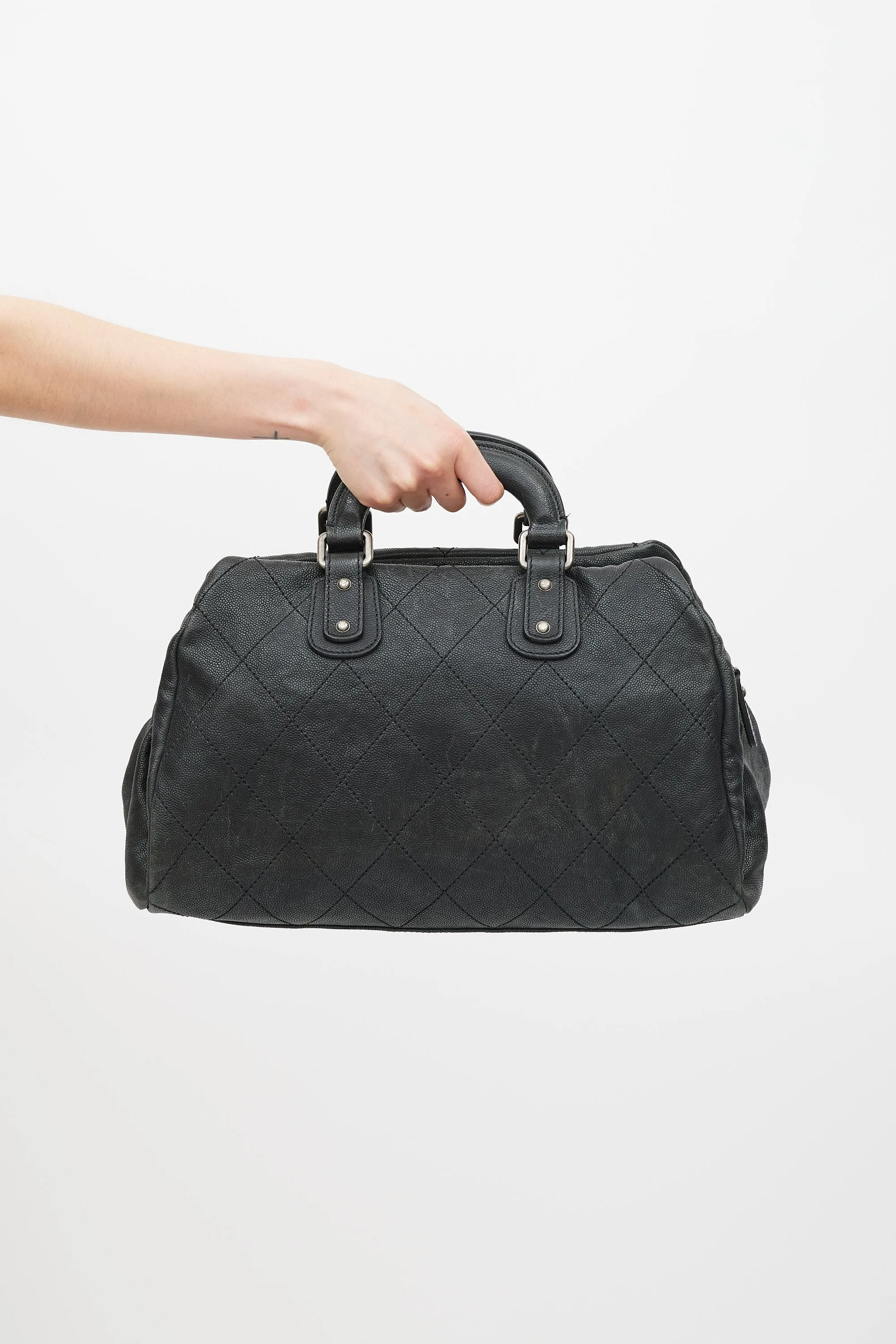 Black Aged Caviar Leather Outdoor Ligne Doctor Bag